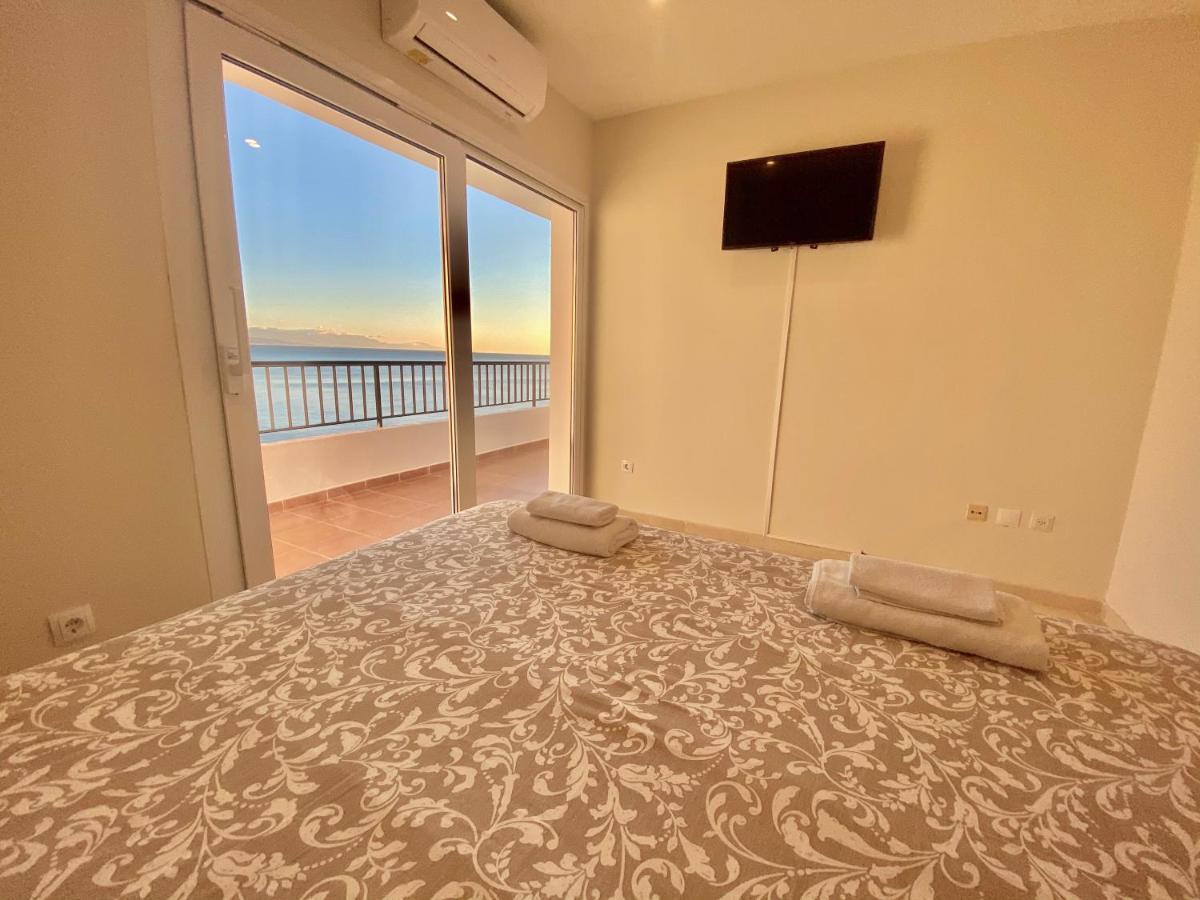 Apartamentos Turisticos Castillo Del Vigia Torremolinos Eksteriør bilde