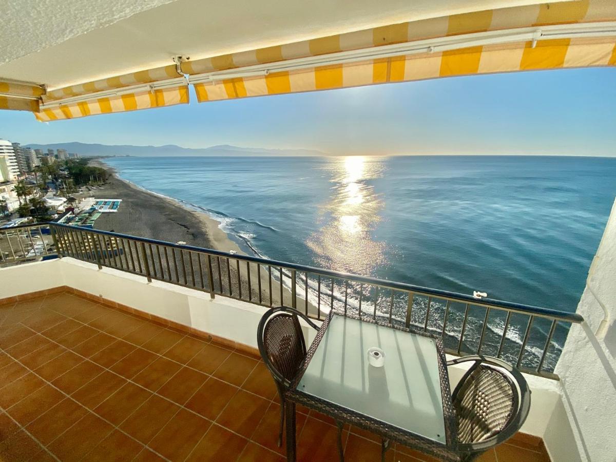 Apartamentos Turisticos Castillo Del Vigia Torremolinos Eksteriør bilde