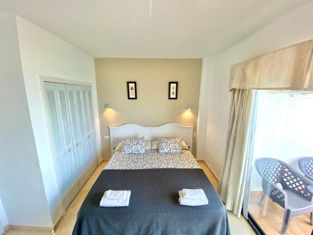 Apartamentos Turisticos Castillo Del Vigia Torremolinos Eksteriør bilde