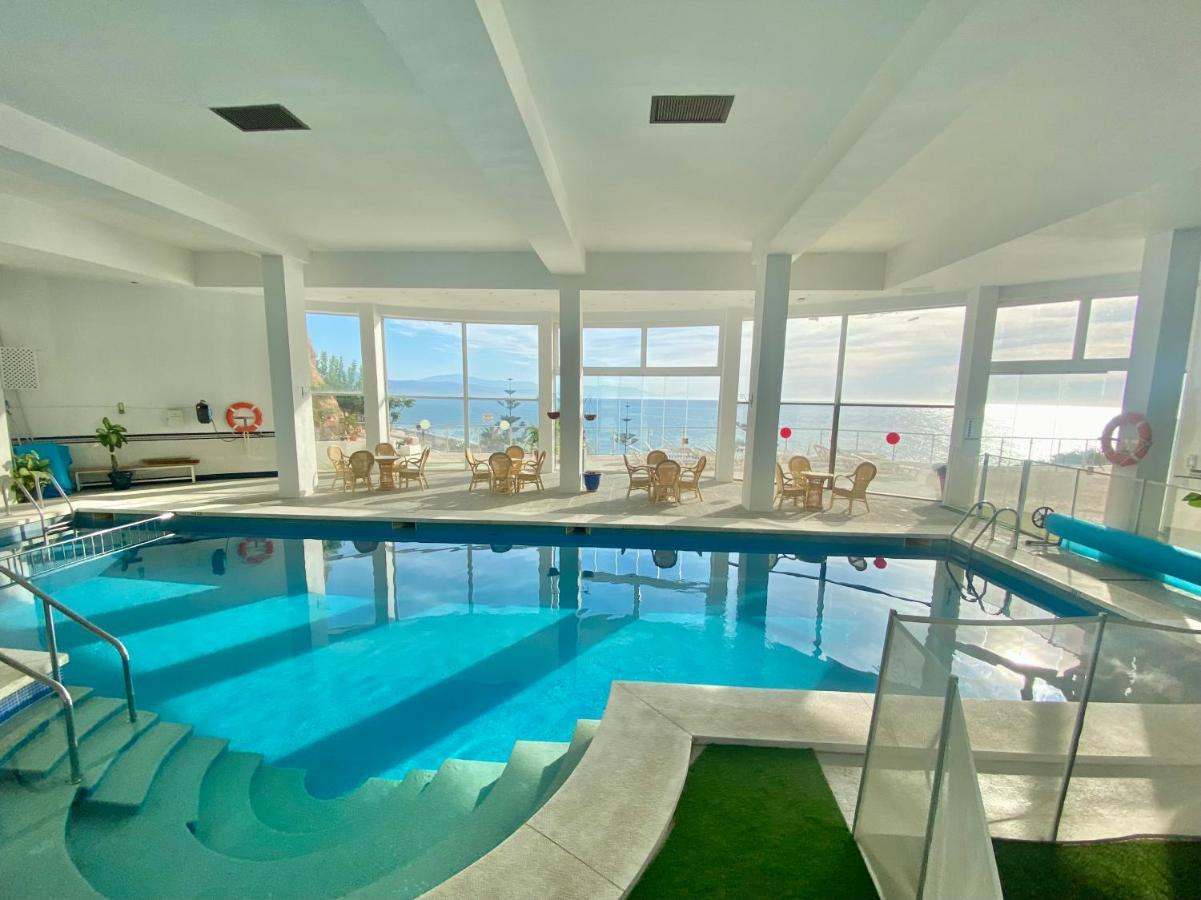 Apartamentos Turisticos Castillo Del Vigia Torremolinos Eksteriør bilde